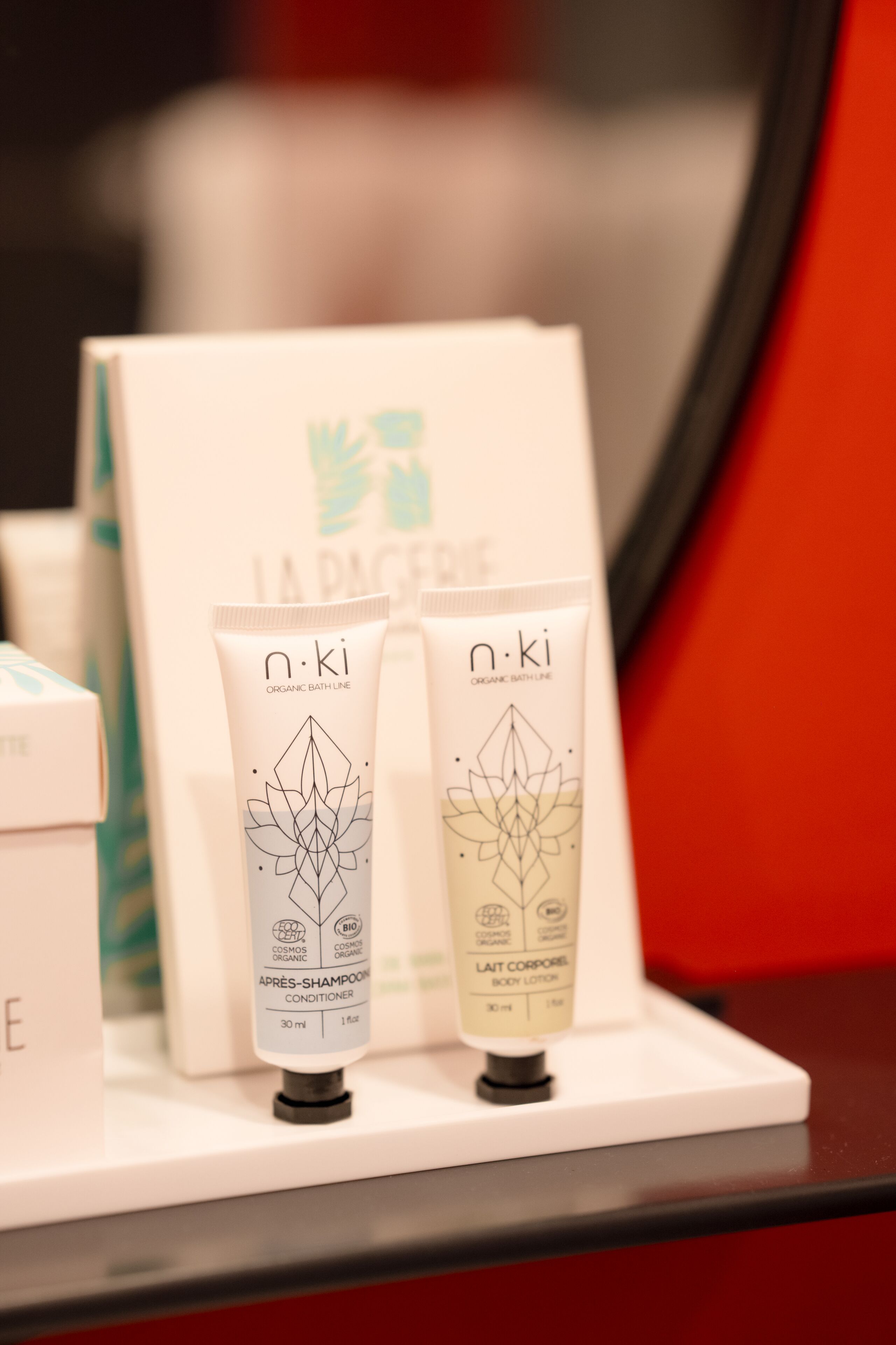 superior room, 1 queen bed | bathroom | shower, rainfall showerhead, free toiletries, hair dryer