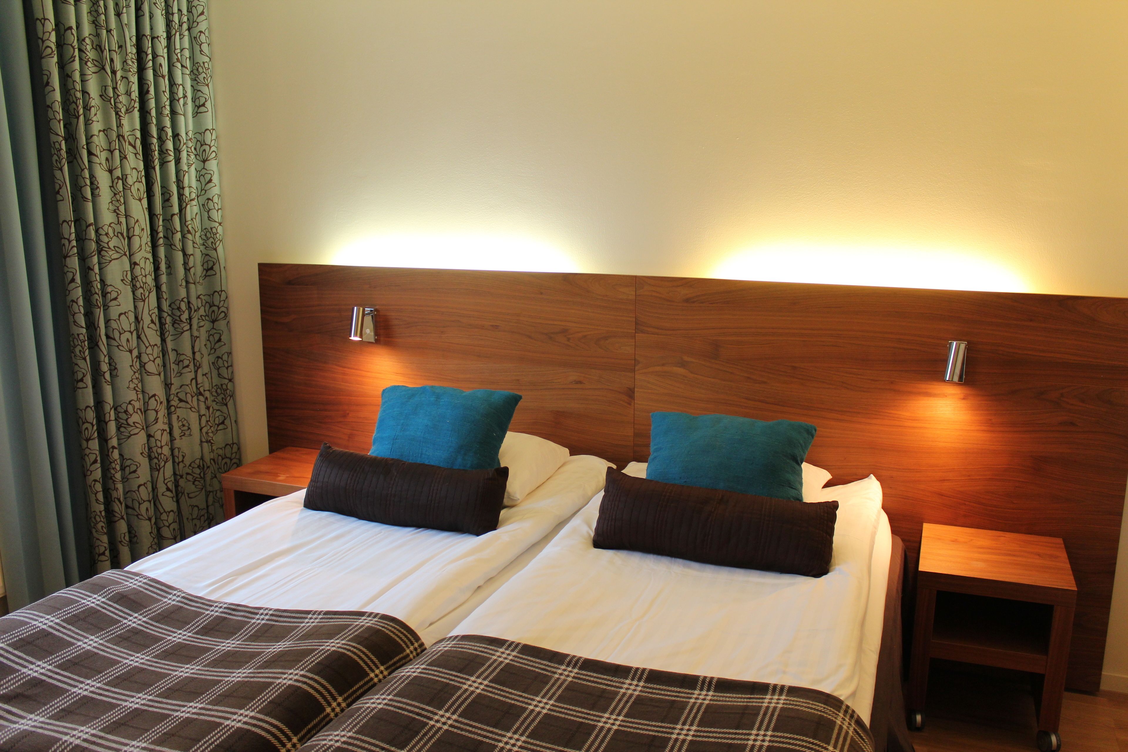 business double room (lux) | 1 bedroom, desk, iron/ironing board, free wifi