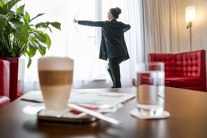 Family Suite | Living room | LCD TV, DVD player, pay movies