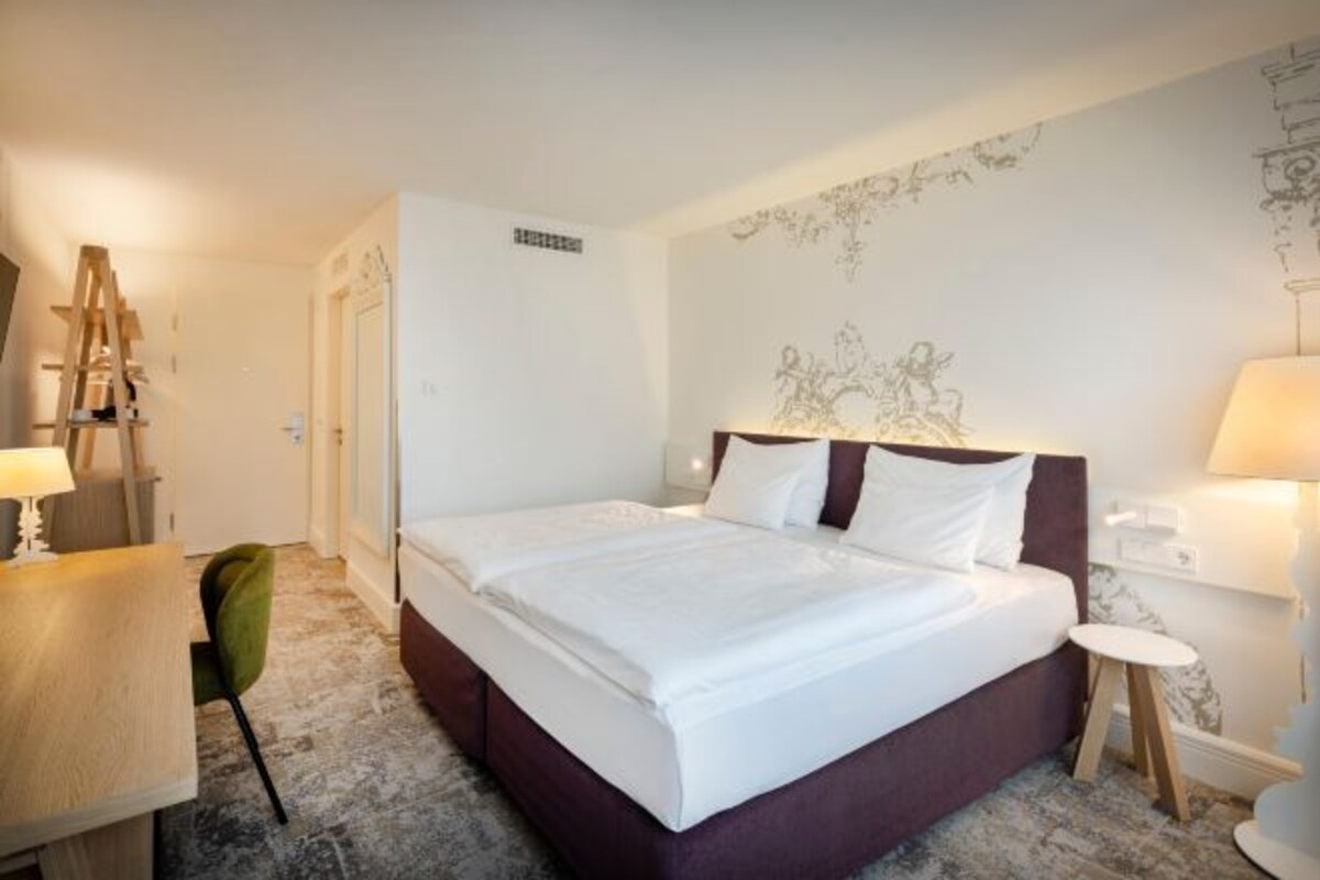 In-room safe, desk, laptop workspace, blackout drapes