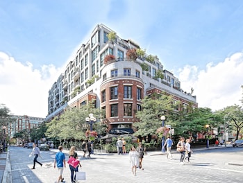 The Hazelton Hotel Toronto