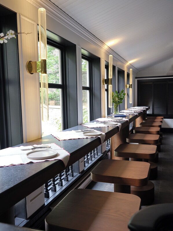 Interior detail - Hôtel Cap Diamant (Québec City)