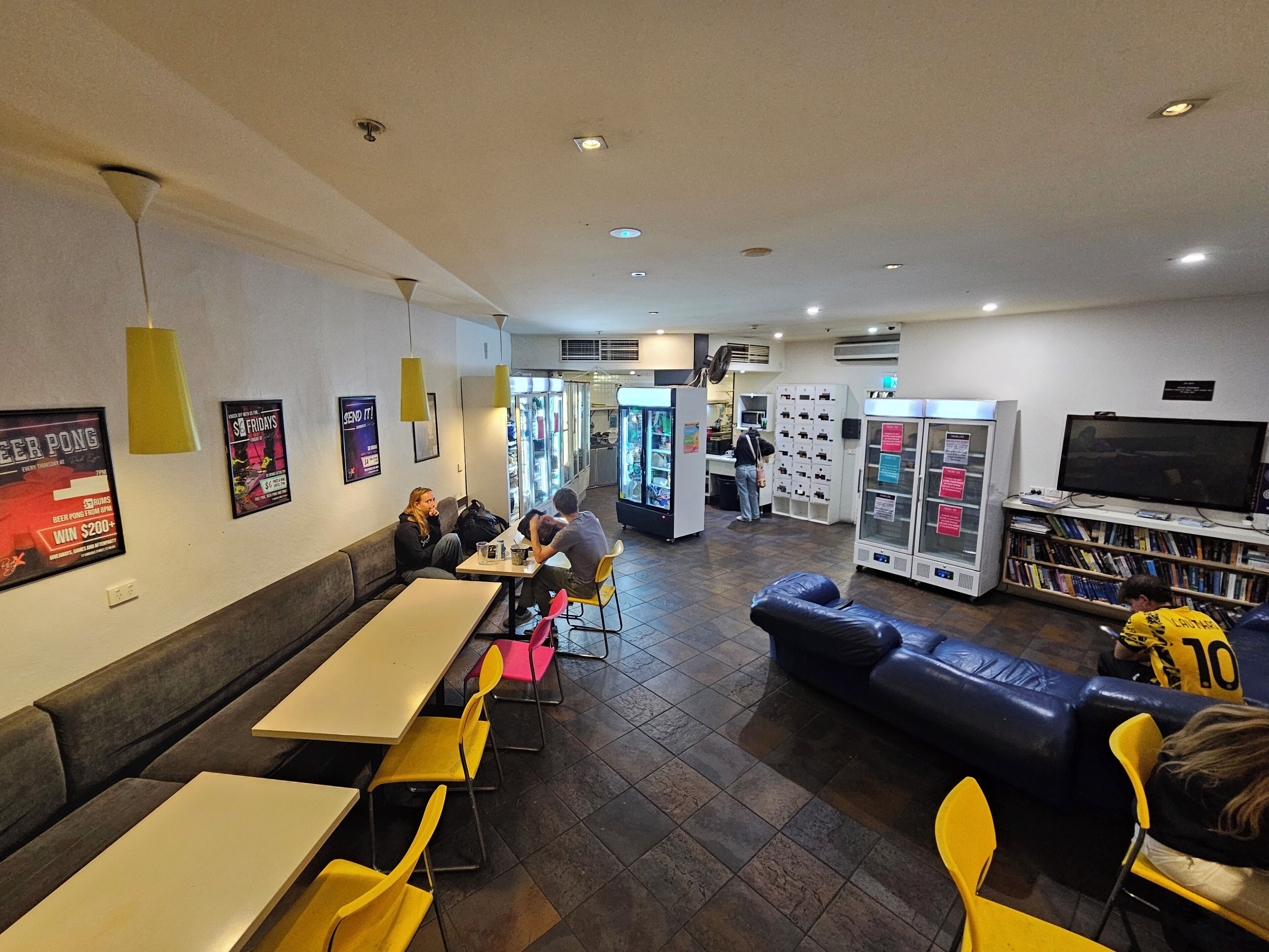 Photo - Nomads St Kilda Hostel