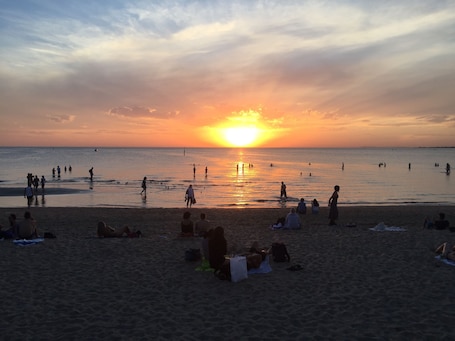 Una playa cerca