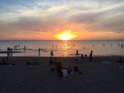 Nomads St Kilda Hostel