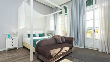 Minibar, caja de seguridad en la habitación, escritorio y wifi gratis