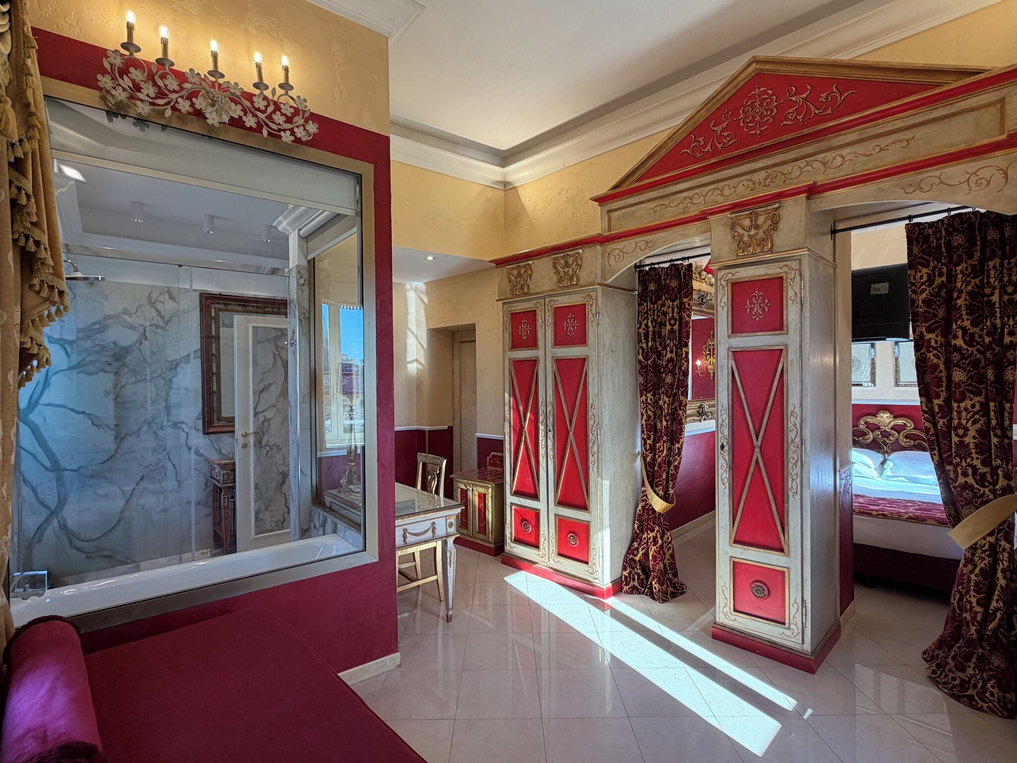 Junior Suite | Premium bedding, minibar, in-room safe, individually decorated