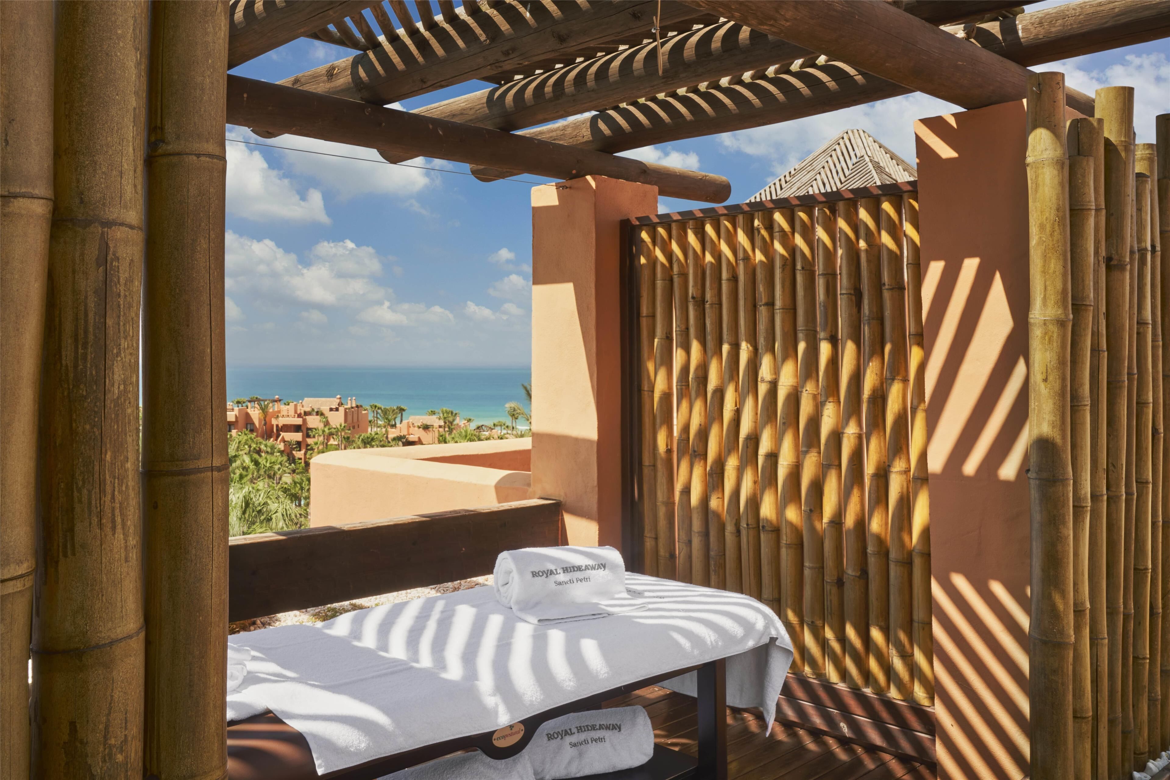 couples treatment room(s), sauna, hot tub, steam room