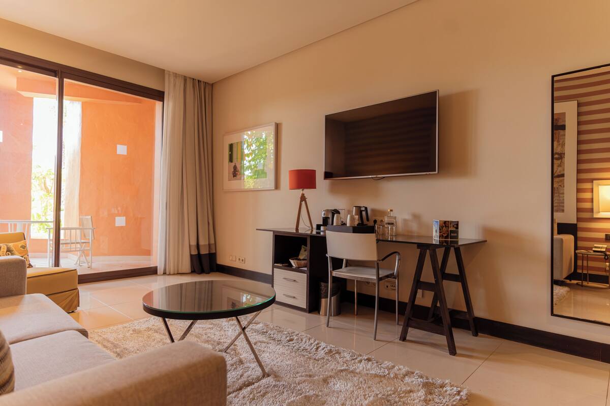 1 chambre, literie de qualité supérieure, couette en duvet d'oie