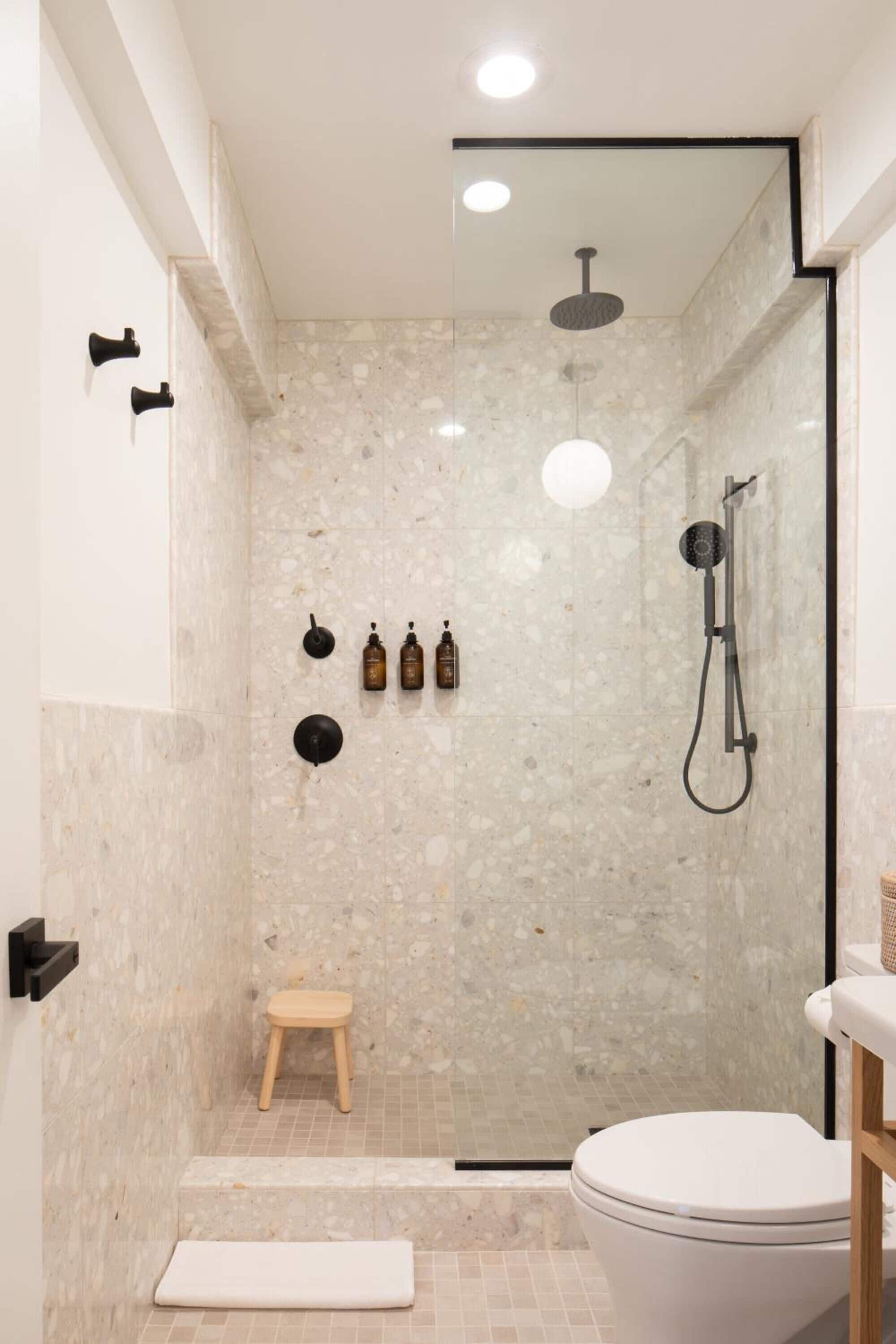 Photo - The Pearl Hotel