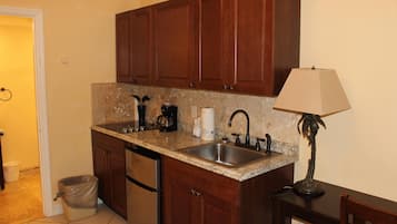 Microwave, coffee/tea maker, toaster, paper towels
