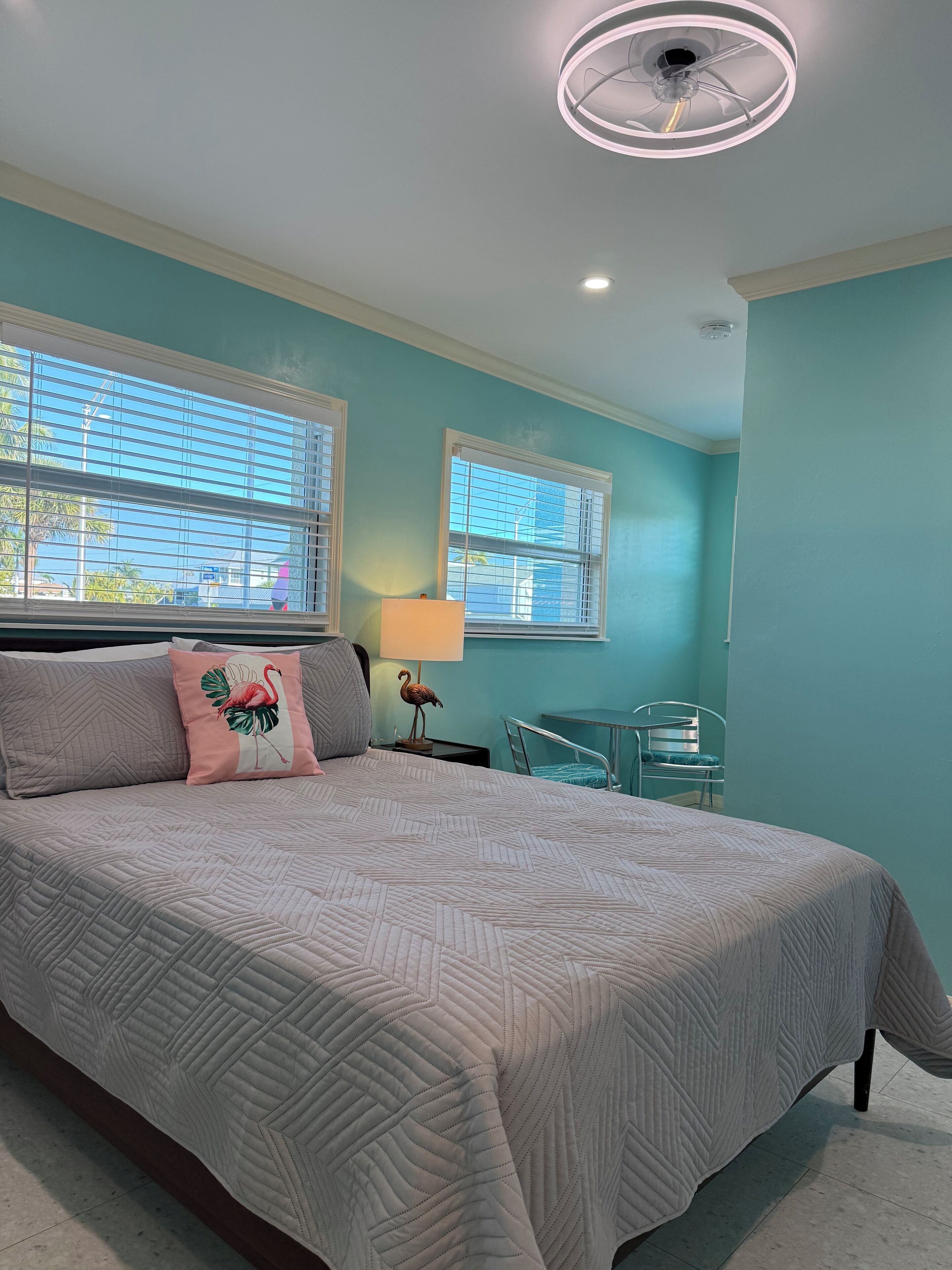 Economy Queen Room | Individually decorated, individually furnished, iron/ironing board