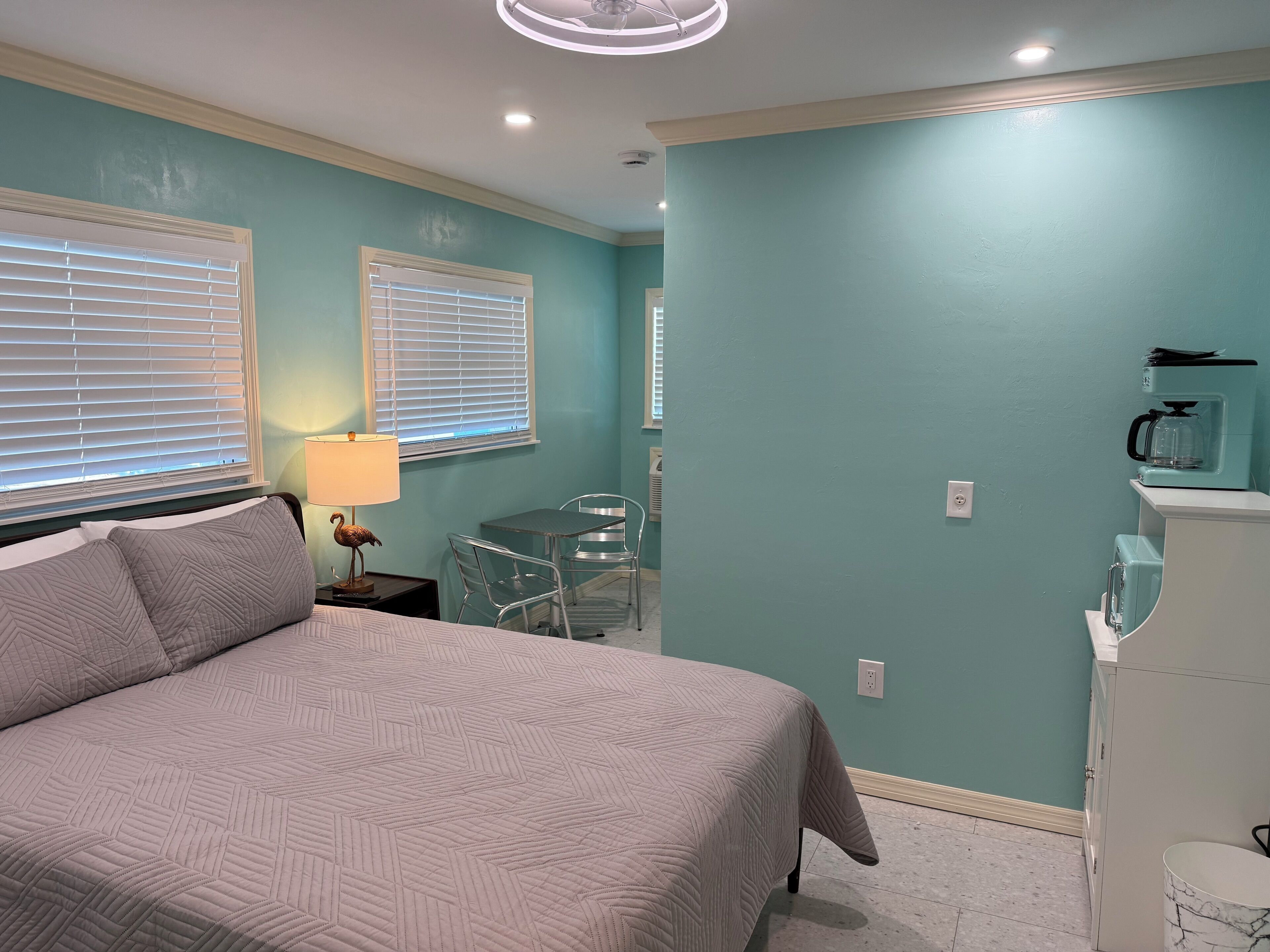 Standardrum | Individuell inredning, unika möbler och strykjärn/strykbräda