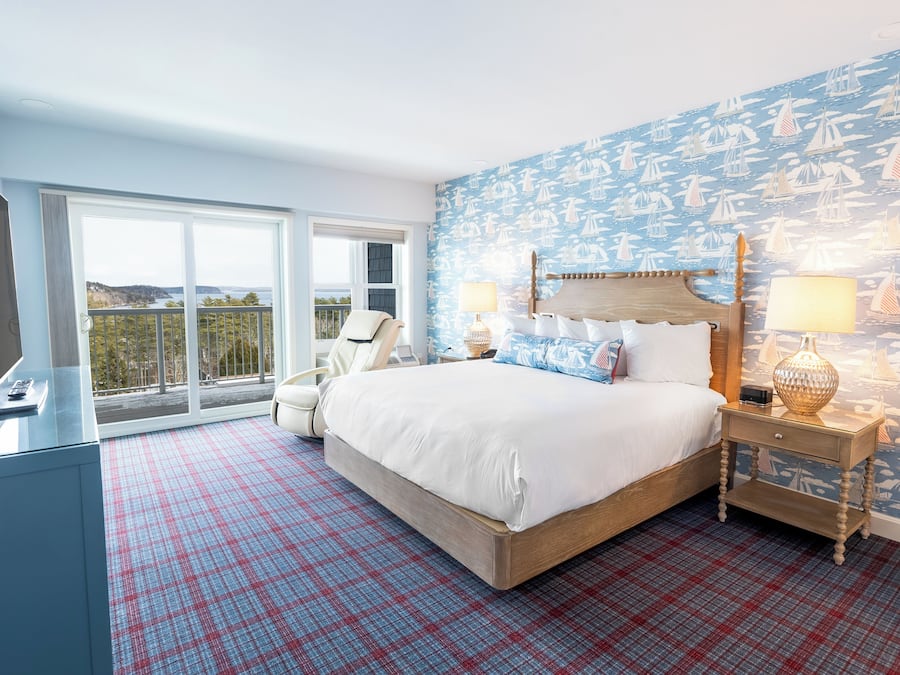 Premiere Oceanview Eden King Apartment | Hypo-allergenic bedding available, in-room safe, desk