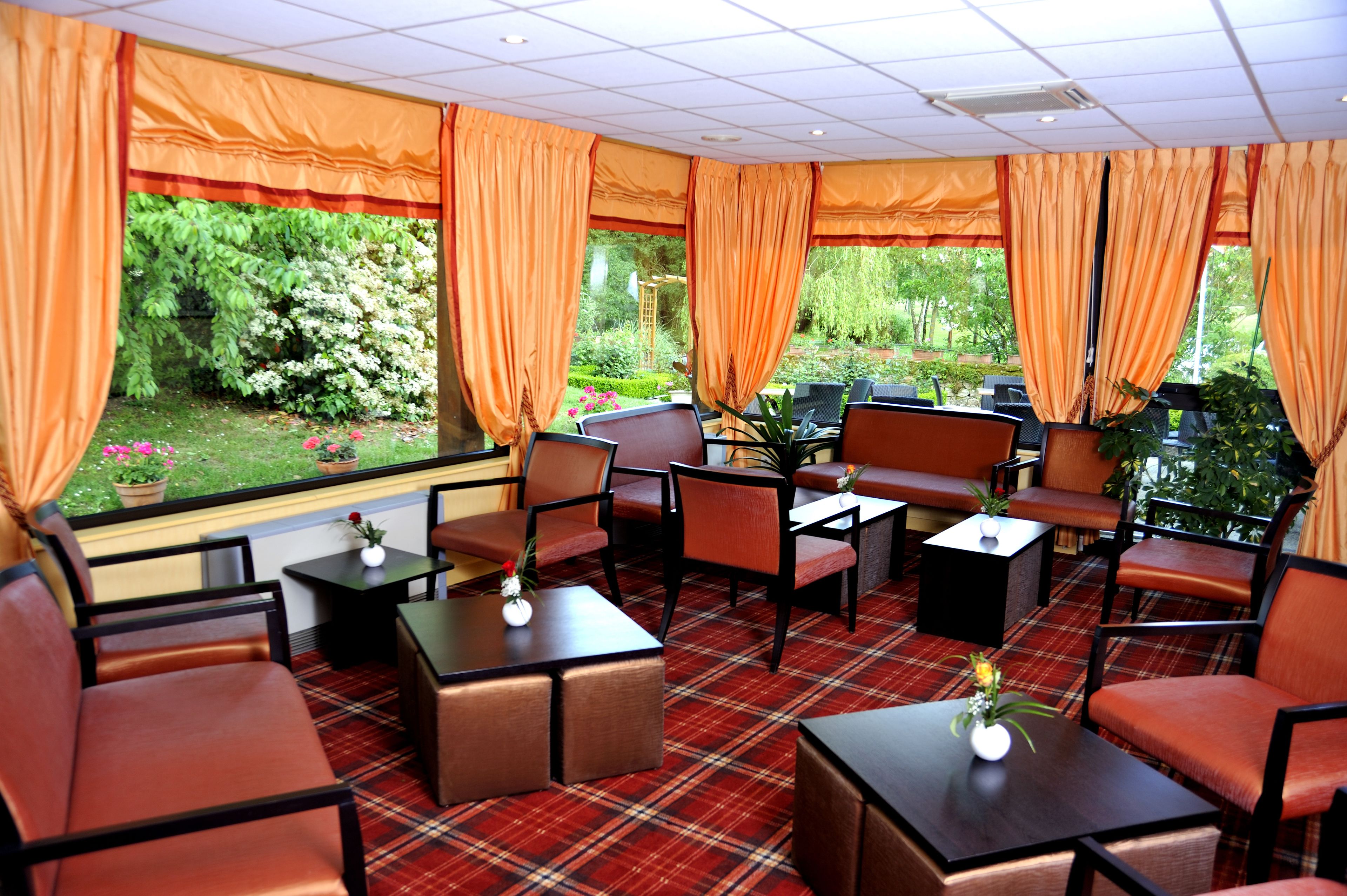 Coin salon dans le hall