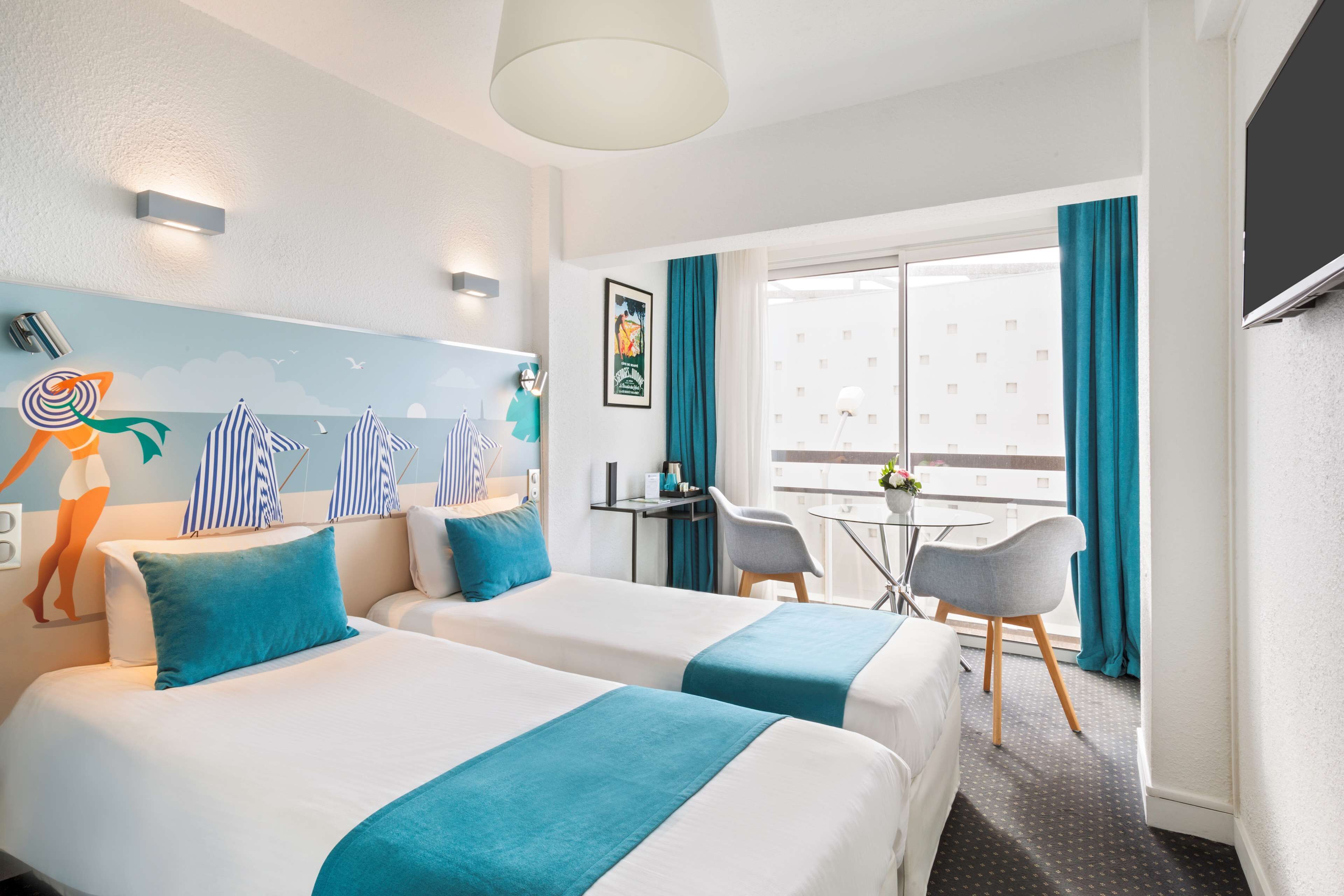 comfort room, 1 queen bed, non smoking, sea view | view from room