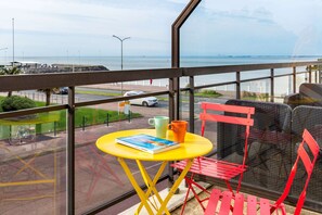 Family Room, 1 King Bed, Terrace, Sea View (with Sofabed) | View from room