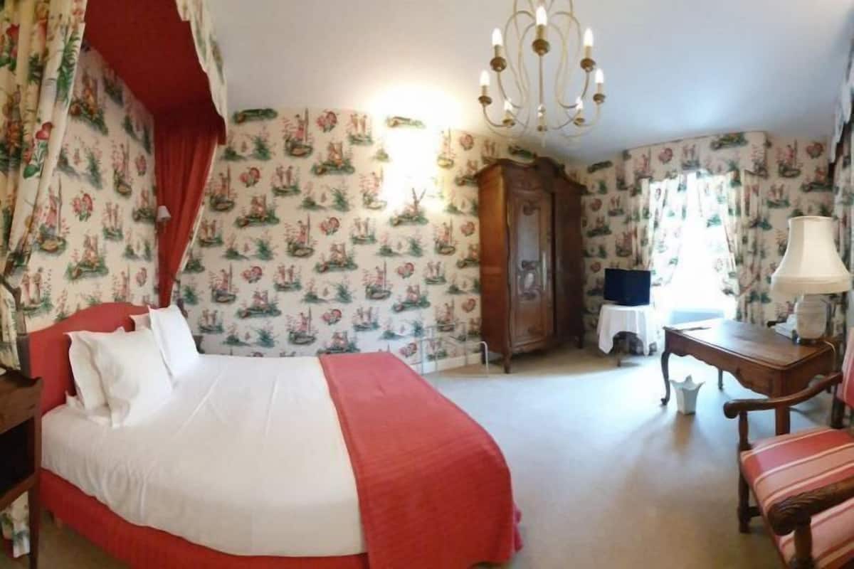 1 quarto, roupas de cama premium, cofres nos quartos