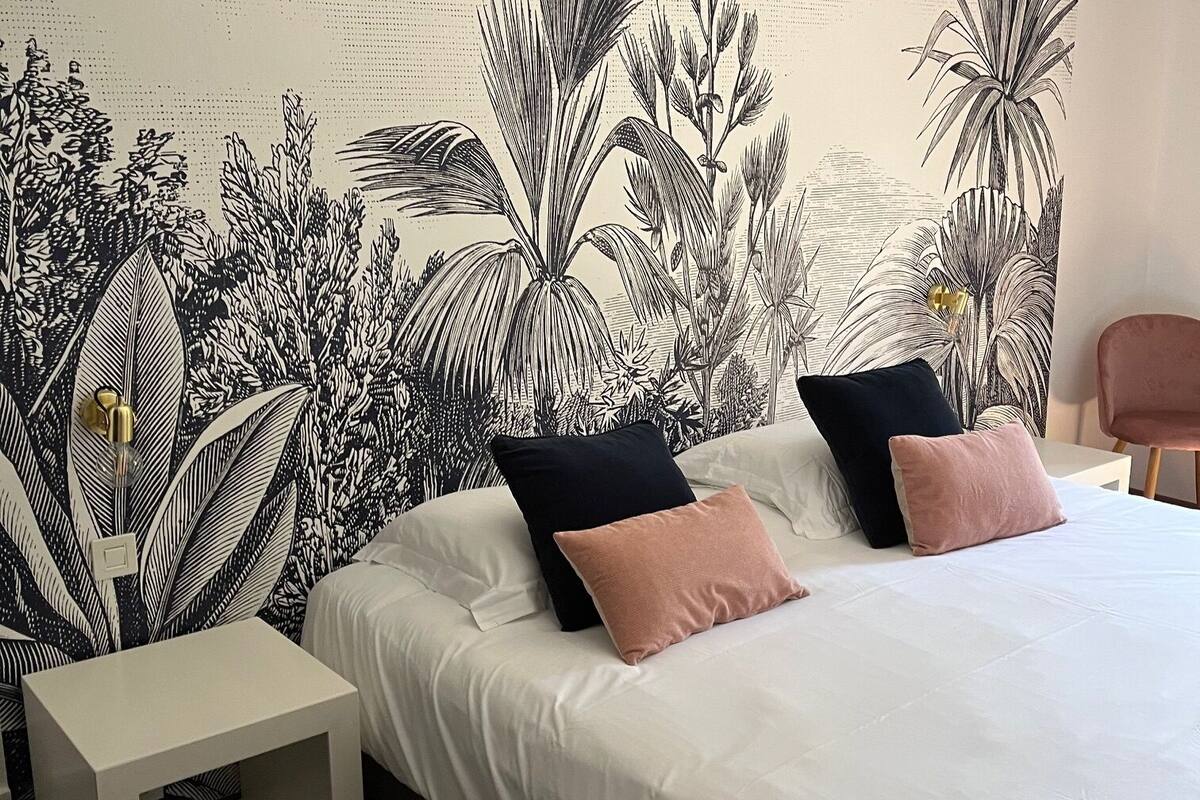 1 bedroom, premium bedding, select comfort beds, in-room safe