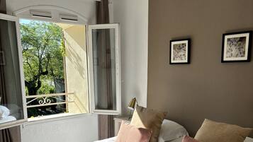 Classic Double Room, Pool View | Premium bedding, Select Comfort beds, in-room safe, desk