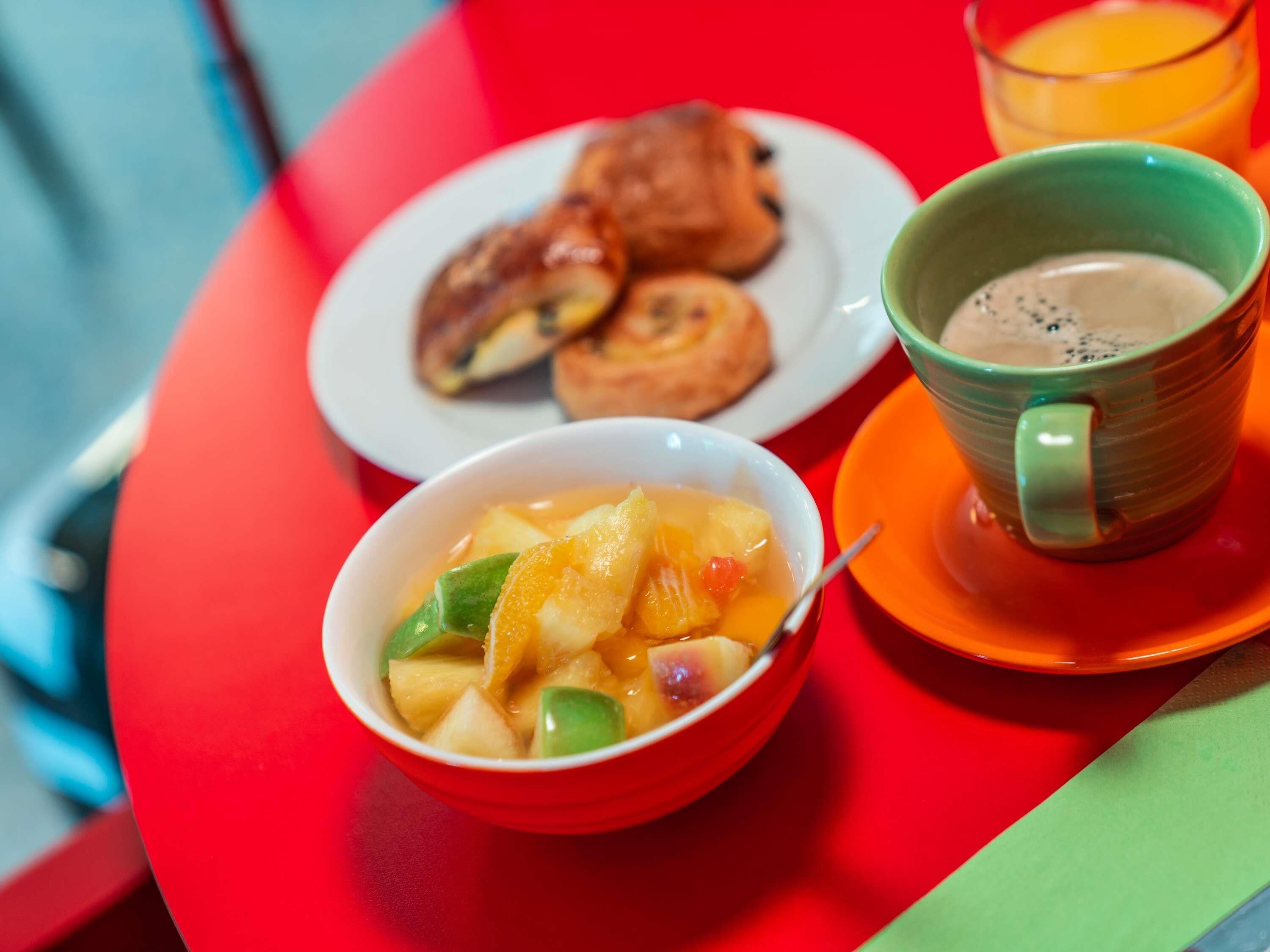 daily buffet breakfast (eur 15 per person)