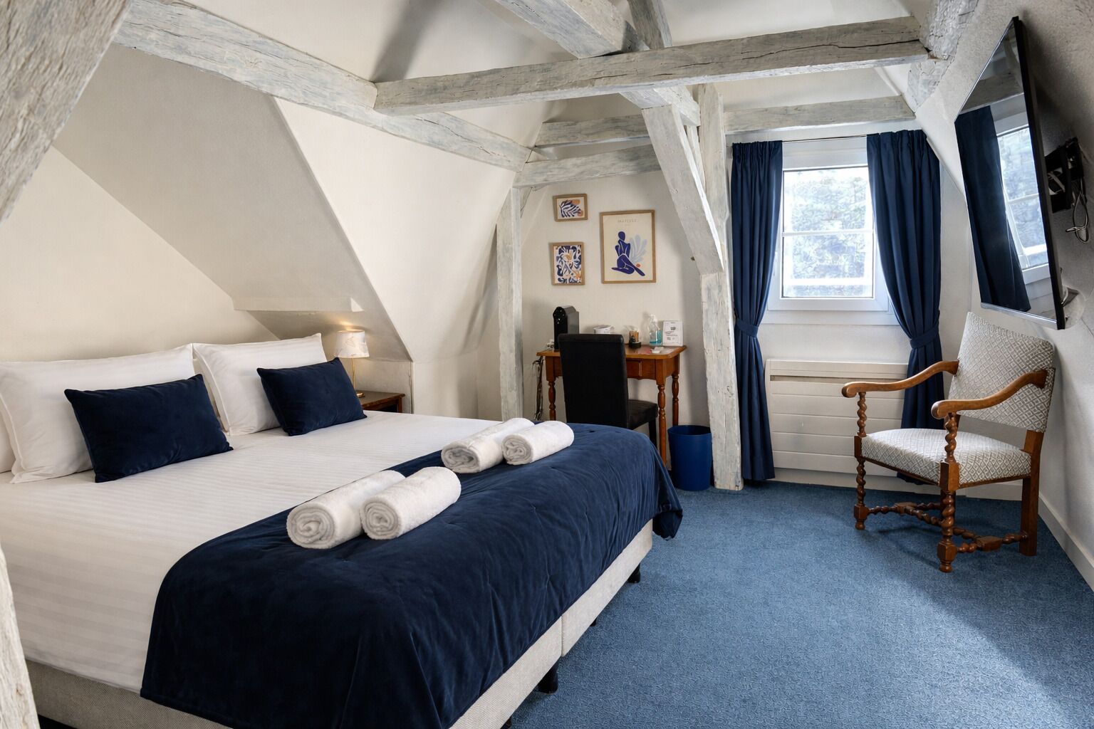 Classic Double Room, 1 Double Bed | Premium bedding, individually decorated, laptop workspace