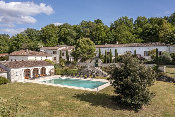 Exterior - Le Relais de Saint-Preuil, The Originals Relais (Vignes du Cognac) (Saint-Preuil)