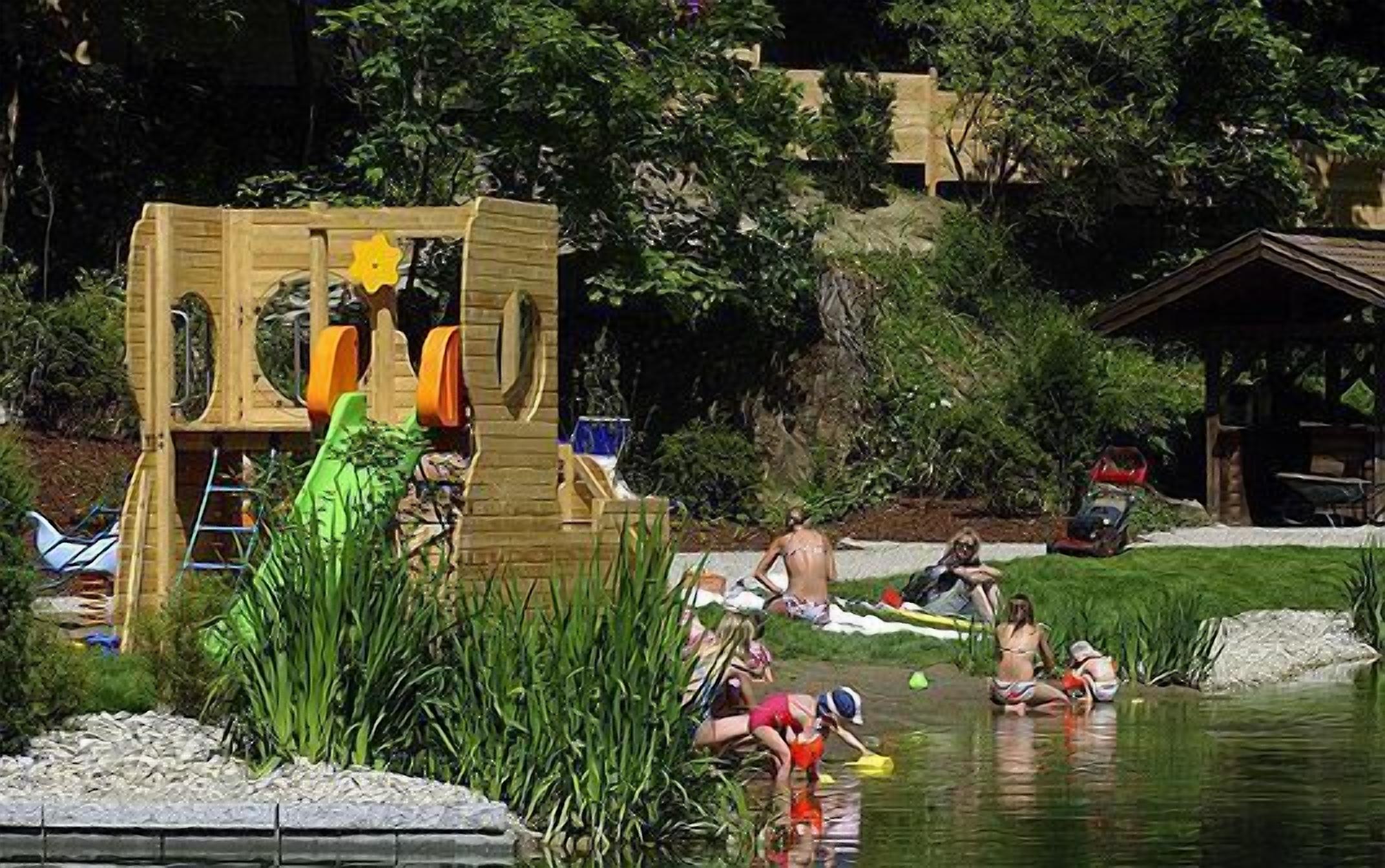 Children's play area - outdoor