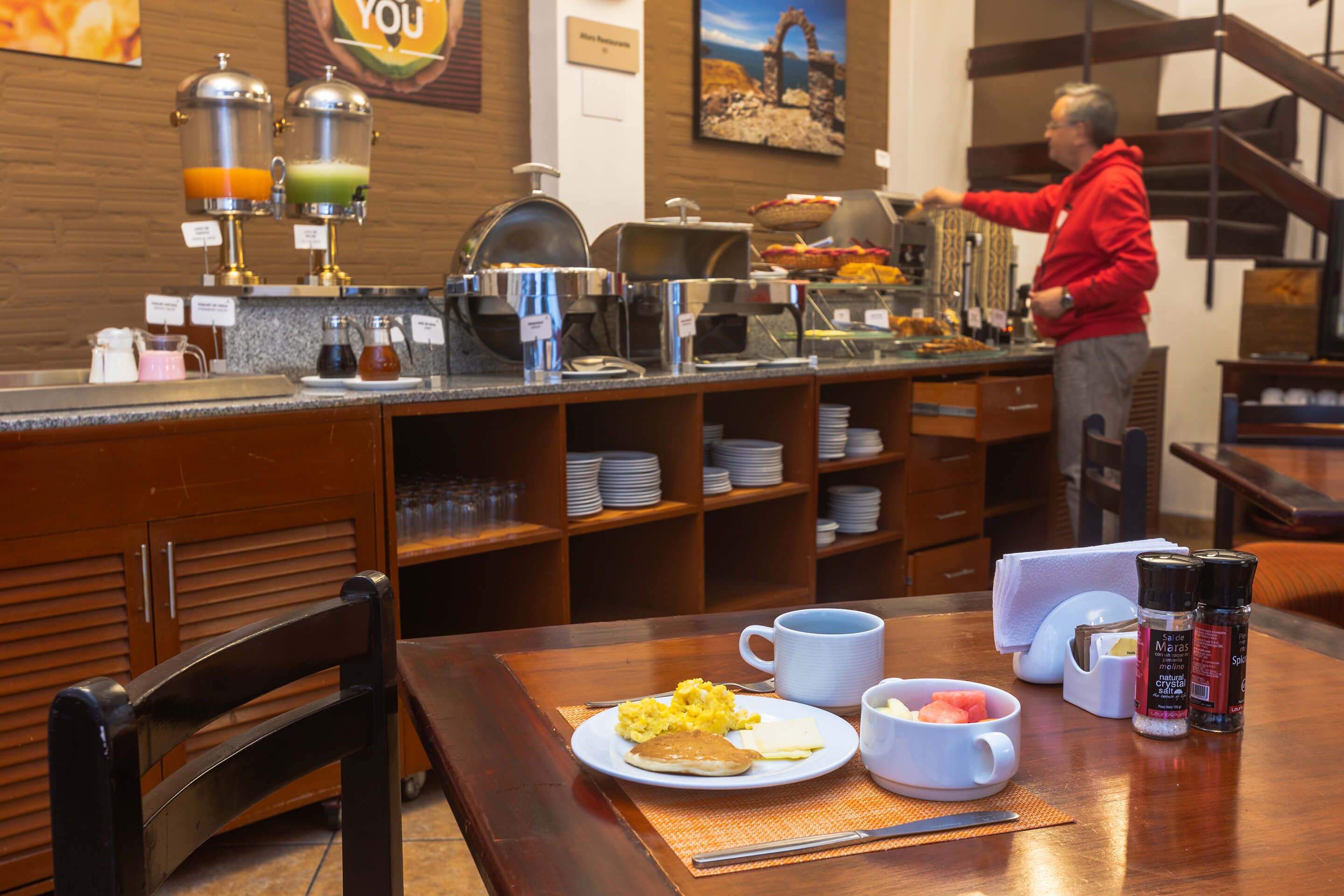 free daily buffet breakfast