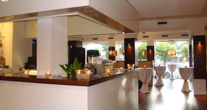 Aston Business Hotel