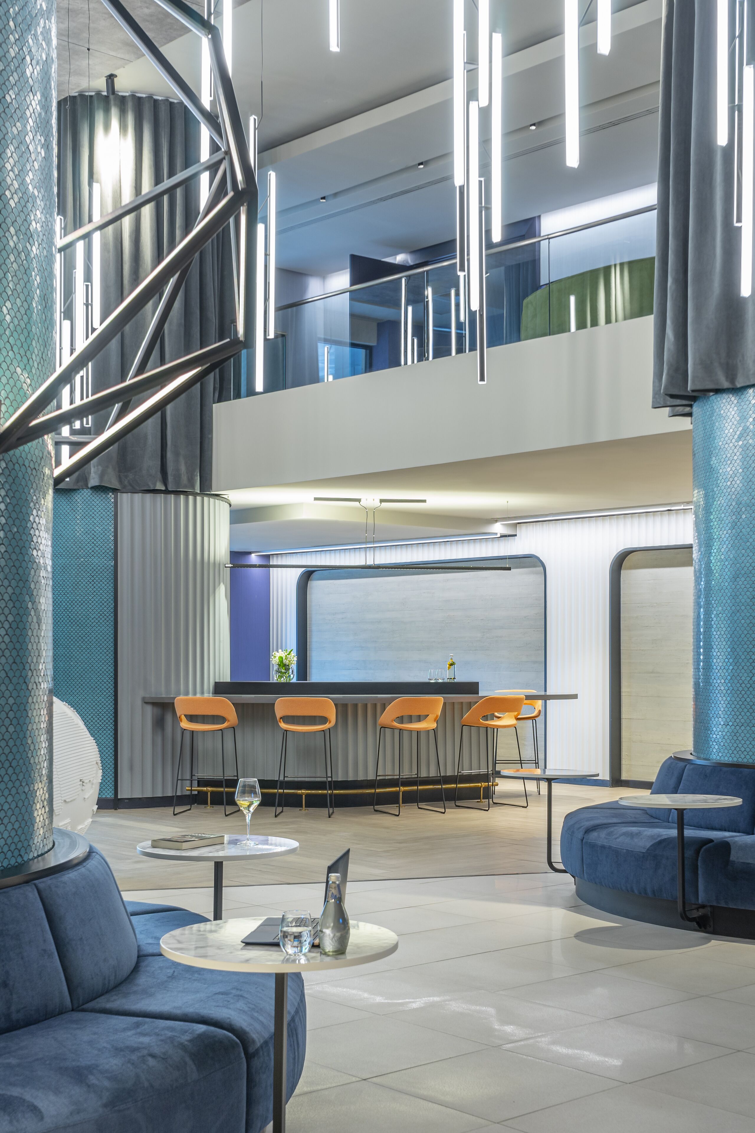 37-inch tv with cable channels