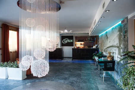 Interior entrance. Orange Motel