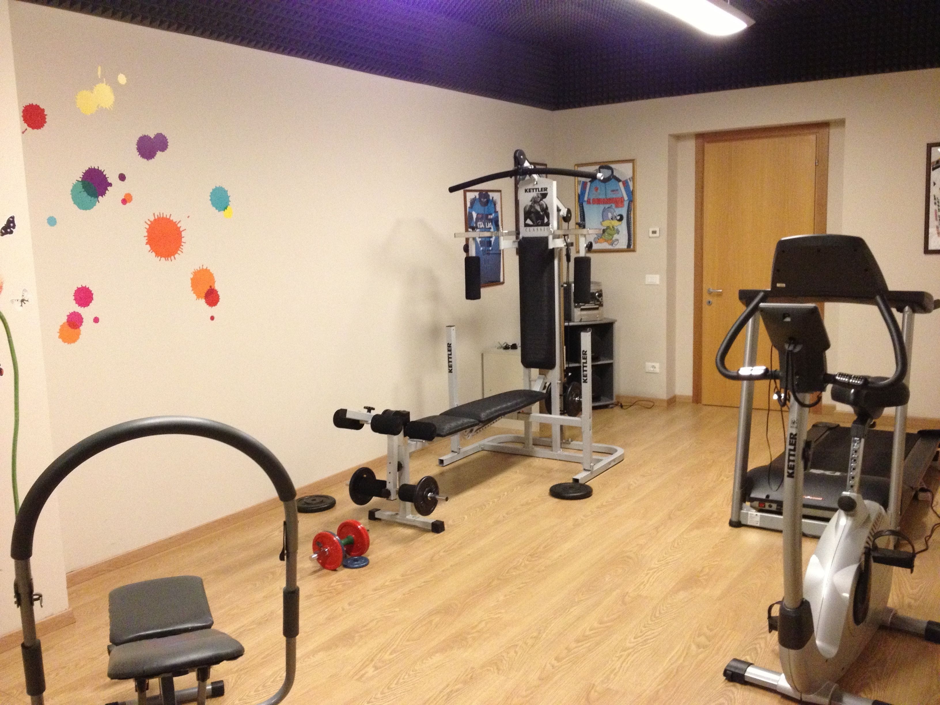 body treatments, 1 treatment room, massages