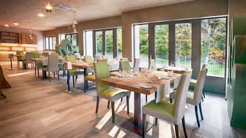 Ilmainen päivittäinen buffetaamiainen