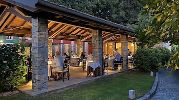 Frühstück, Mittagessen, Abendessen, mediterrane Küche