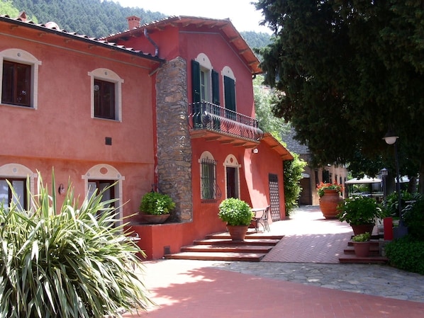 Exterior