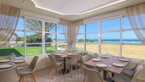 Restaurant - Nirvana Beach (Rhodes)