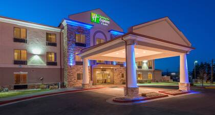 Holiday Inn Express Vernal-Dinosaurland by IHG