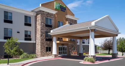 Holiday Inn Express Vernal-Dinosaurland by IHG