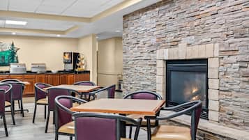 Free daily continental breakfast