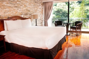 Suite, Lagoon View | Egyptian cotton sheets, premium bedding, down duvets, desk - Hotel Bambito By Faranda Boutique, a member of Radisson Individuals (Volcan)