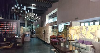 Hotel Gobernador