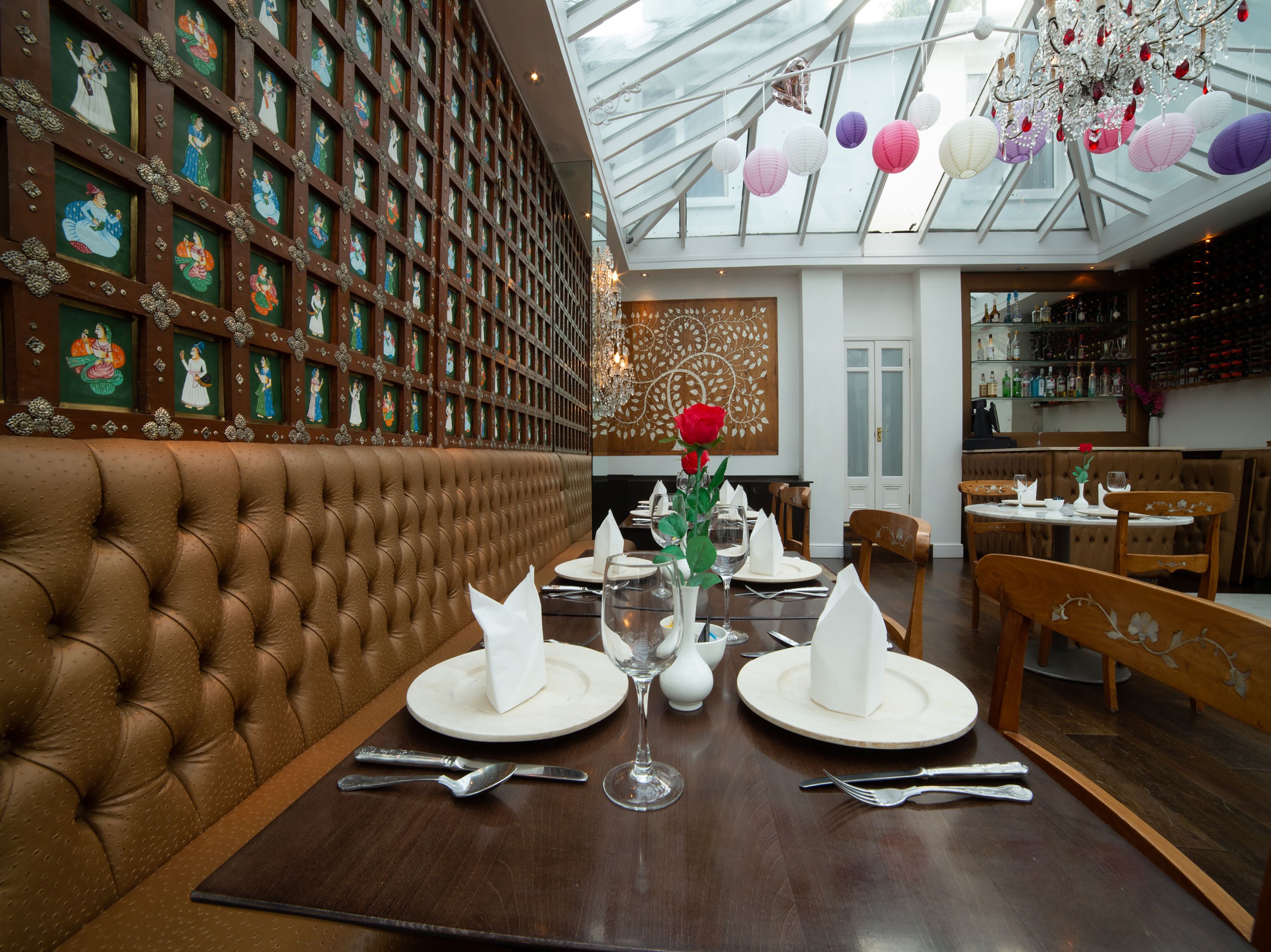 Photo - Fines Bayliwick Hotel