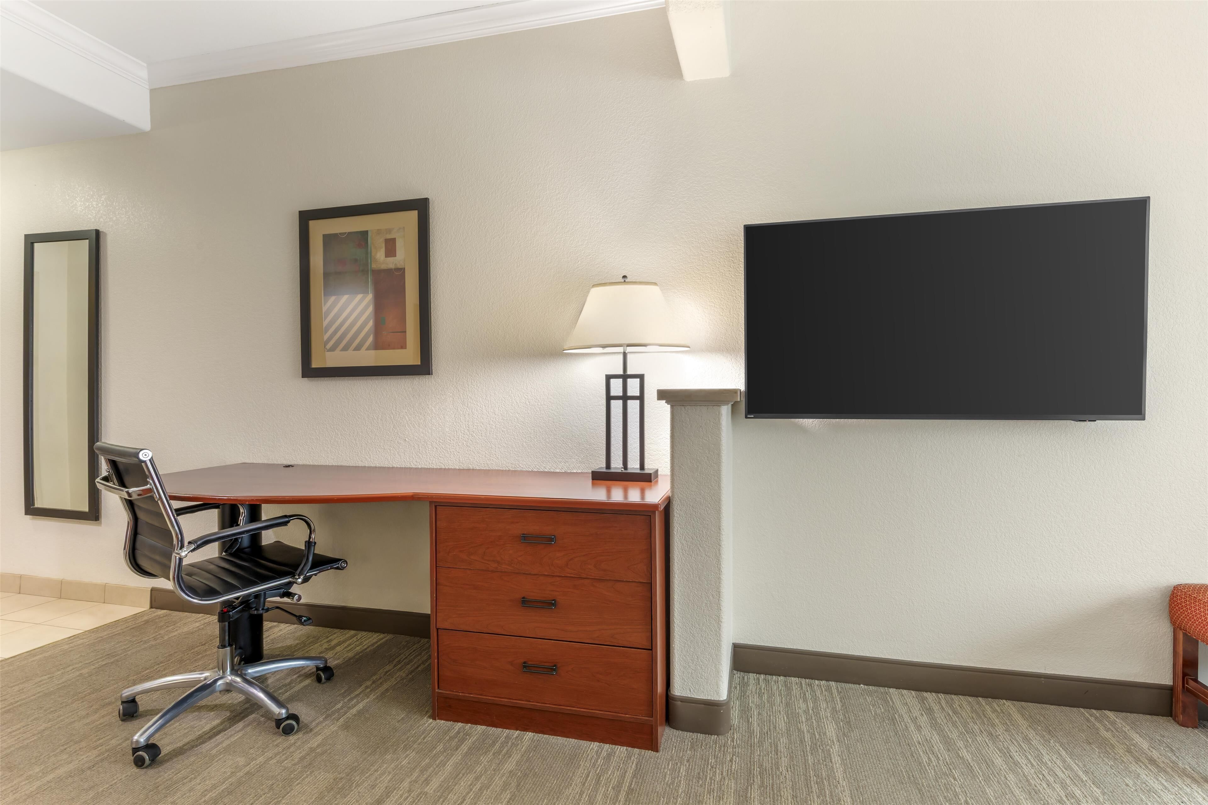 suite, 1 king bed, non smoking, refrigerator & microwave (with single sofabed) | in-room safe, iron/ironing board, free cots/infant beds, rollaway beds