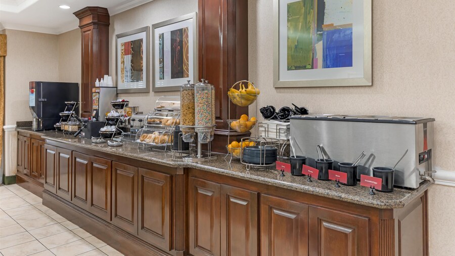 Best Western Plus Waxahachie Inn & Suites