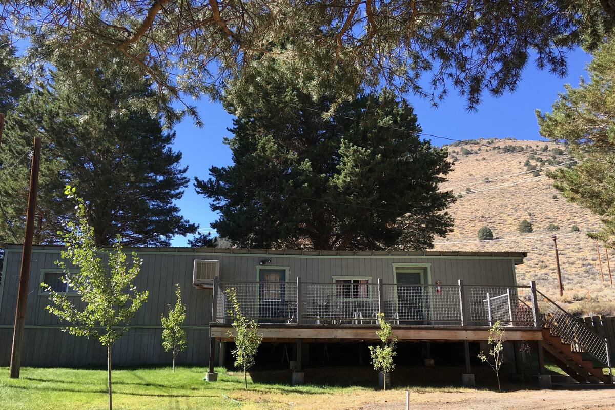Family House, 3 Bedrooms, 2 Bathrooms | View from room