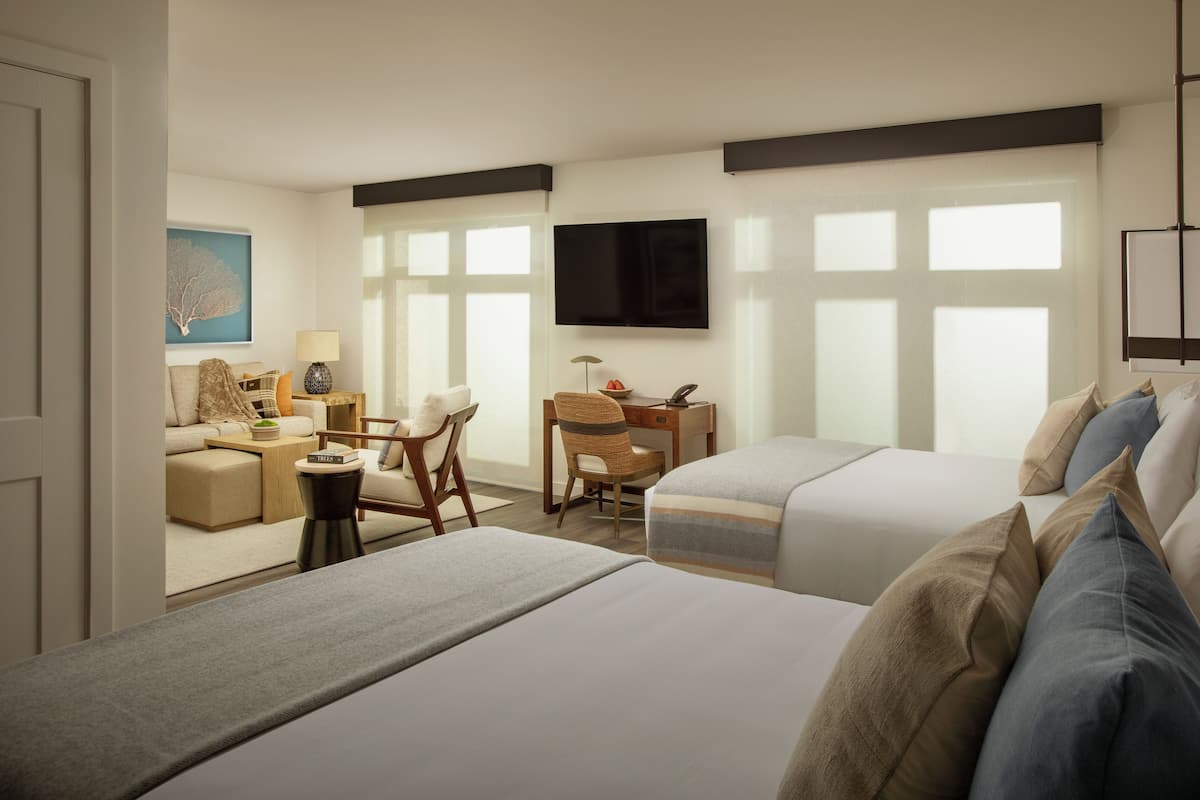 Suite, 2 letti queen, accessibile ai disabili | 1 camera, biancheria da letto di alta qualità, copriletto in piuma