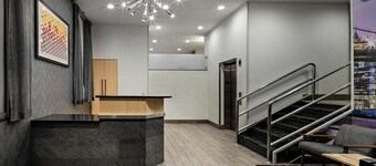 Red Lion Inn & Suites Brooklyn