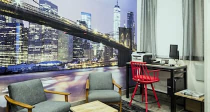 Red Lion Inn & Suites Brooklyn