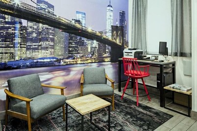 Red Lion Inn & Suites Brooklyn